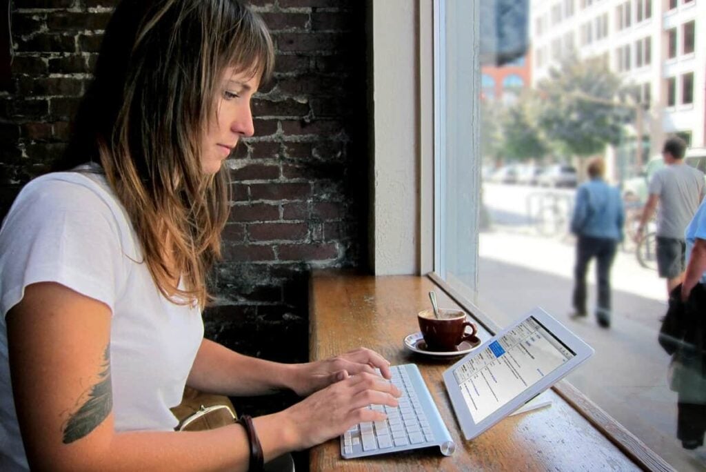 digital workers can be located anywhere with an internet connection
